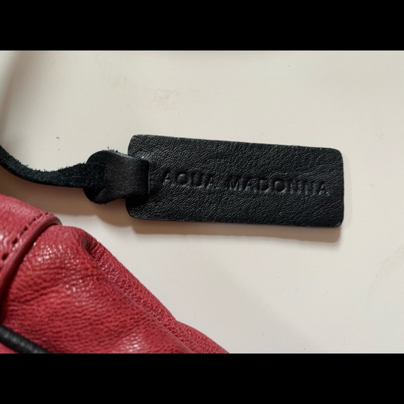 Aqua Madonna red leather crossbody bag - Picture 5 of 12